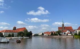 Apartment z kominkiem w sercu Wrocławia